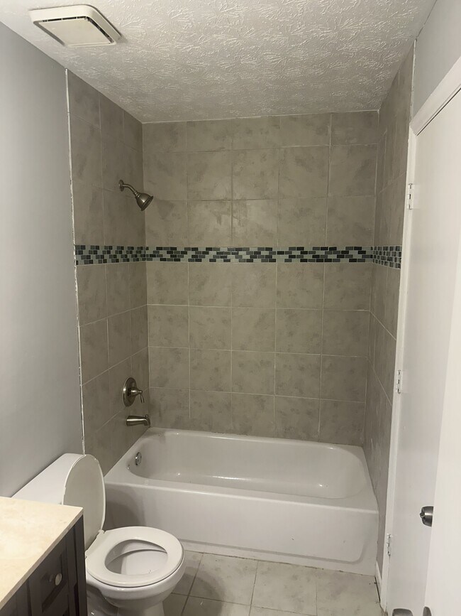 Foto del edificio - 8406 Red Cedar Way