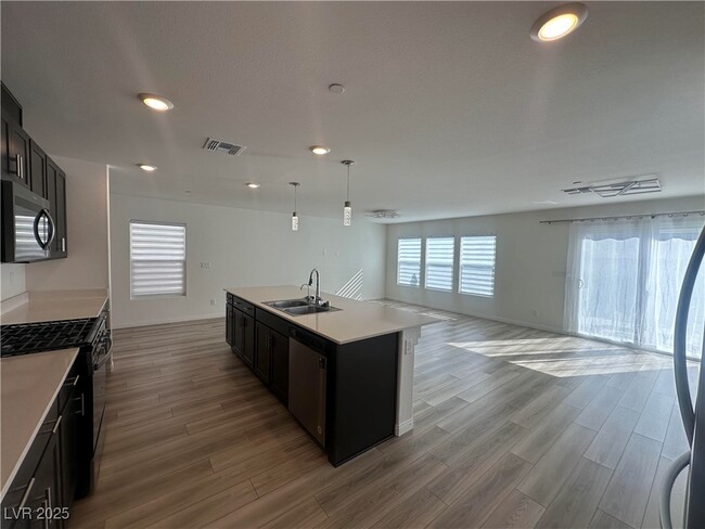 Building Photo - 3730 Sweet Apple Ct