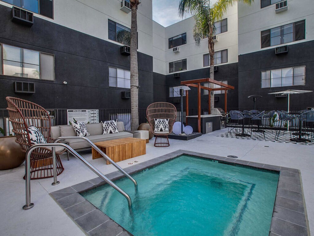 Duet on Wilcox Apartments in Los Angeles, CA Westside Rentals