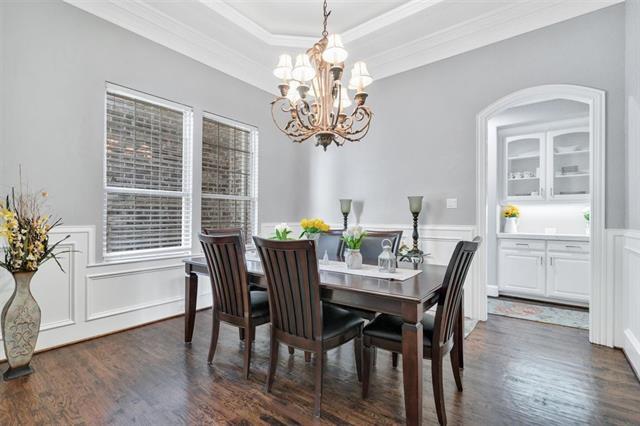 Foto del edificio - 5125 Meadowlark Dr