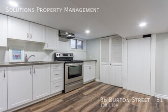 Building Photo - 36 Burton St