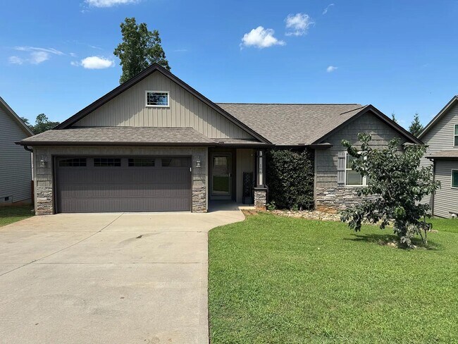 Building Photo - 106 S Hamlet Ct