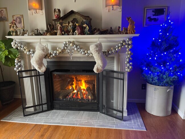 Foto del edificio - 614 Riverbank St