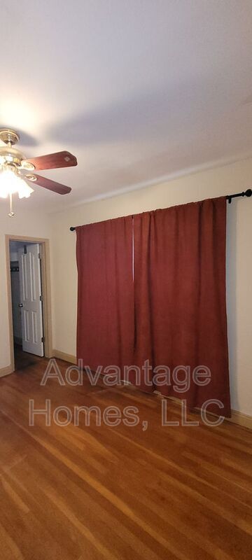 Foto del edificio - 4017 Bell St