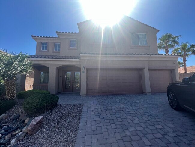 Foto del edificio - 8152 Cane Creek Mill Ct
