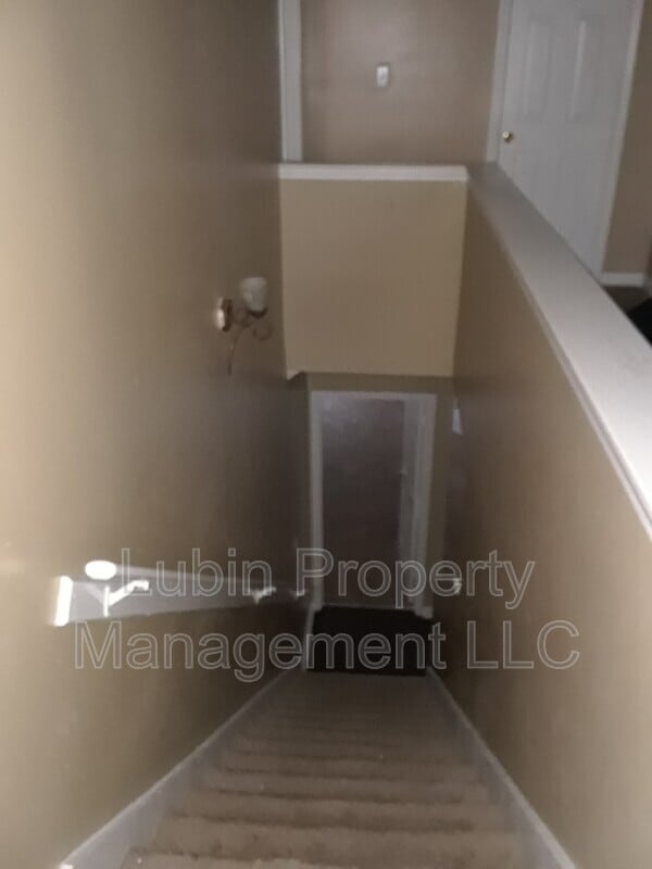 Building Photo - 7660 Mineral Crest Cir N