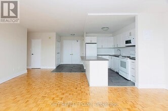 Building Photo - 10-510 Shallmar Blvd