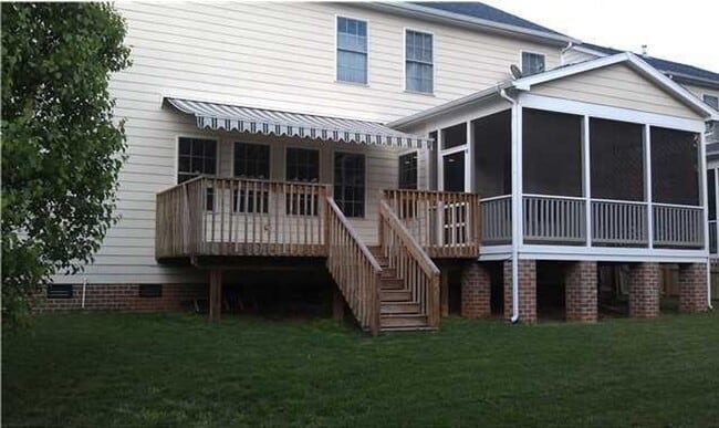 Foto del edificio - Beautiful 5 bedroom Executive Home In Wakefield