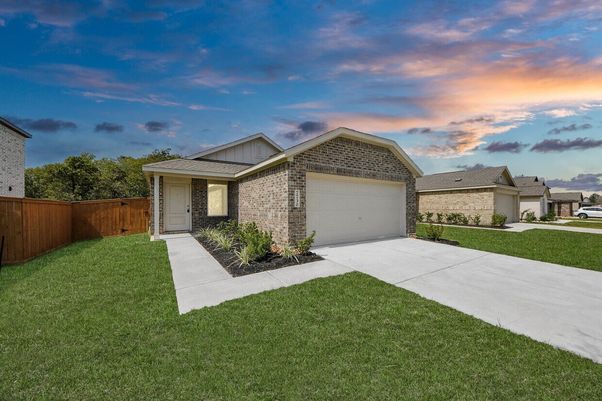Foto principal - 7730 Lavender Jade Dr