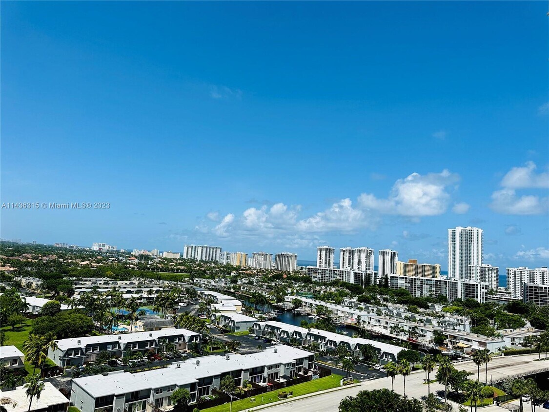 600 Three Islands Boulevard Unit 1402, Hallandale Beach, FL 33009