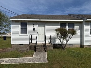 Building Photo - 333 Starling St