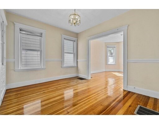 Foto del edificio - 31 Harold St