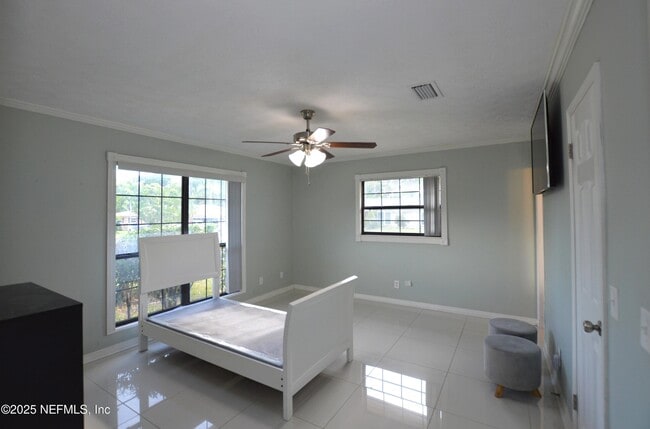 Foto del edificio - 2887 Navajo Rd