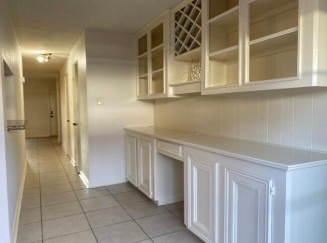 Foto del edificio - 1381 Country Pl Dr