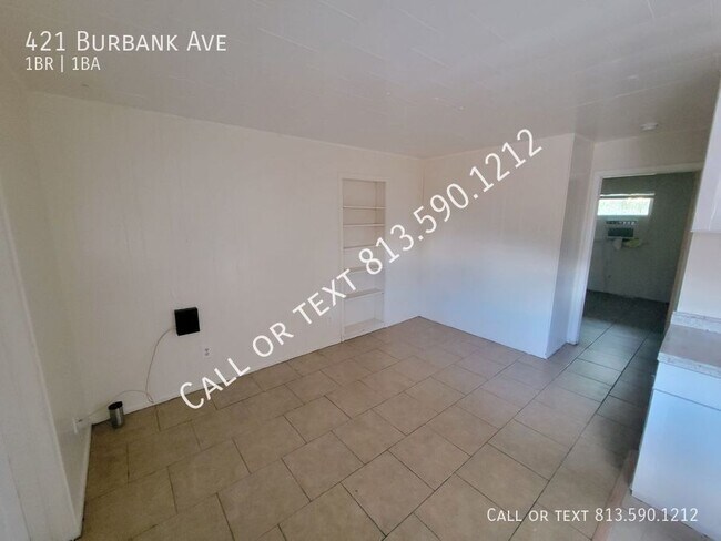 Foto del edificio - 421 Burbank Ave