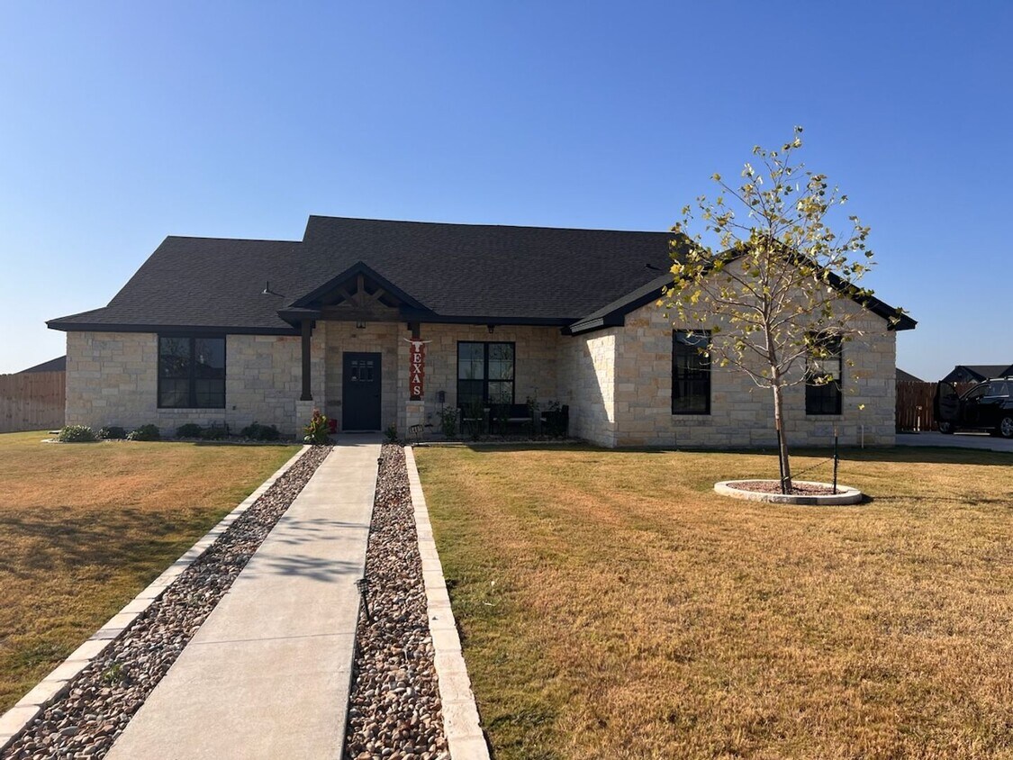 Building Photo - COMING SOON!
