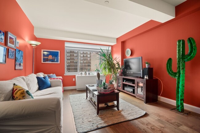 Foto del edificio - 106 W 116th St
