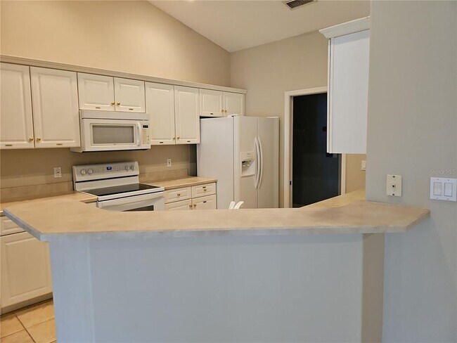 Building Photo - 124 Foxhall Ln