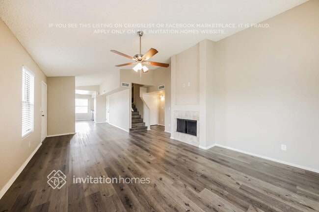 Building Photo - 8702 W Indianola Ave