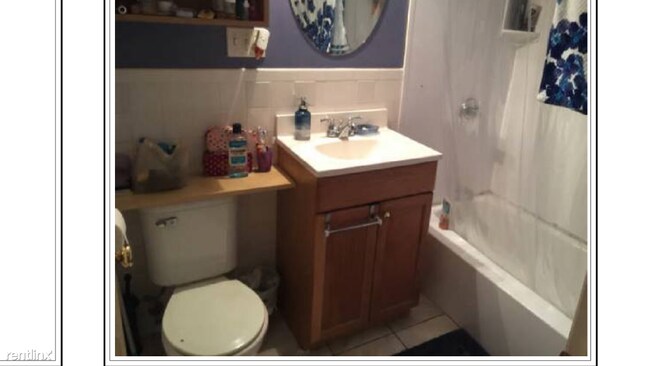 Foto del edificio - 1000 Governors Dr