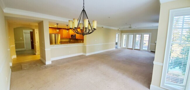 Building Photo - Myrtle Beach - 3 Bedroom / 3 Bath Villa Ma...