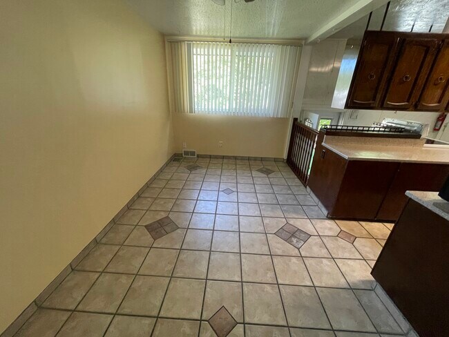 Foto del edificio - 3356 W 4700 S