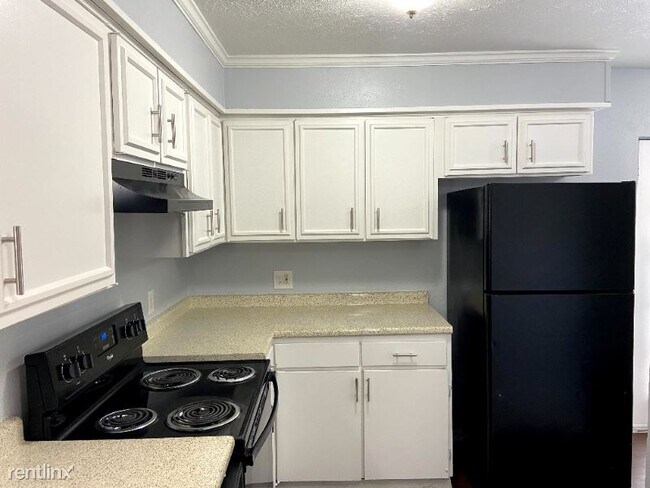 Foto del edificio - 264 Rolling Hills Pl