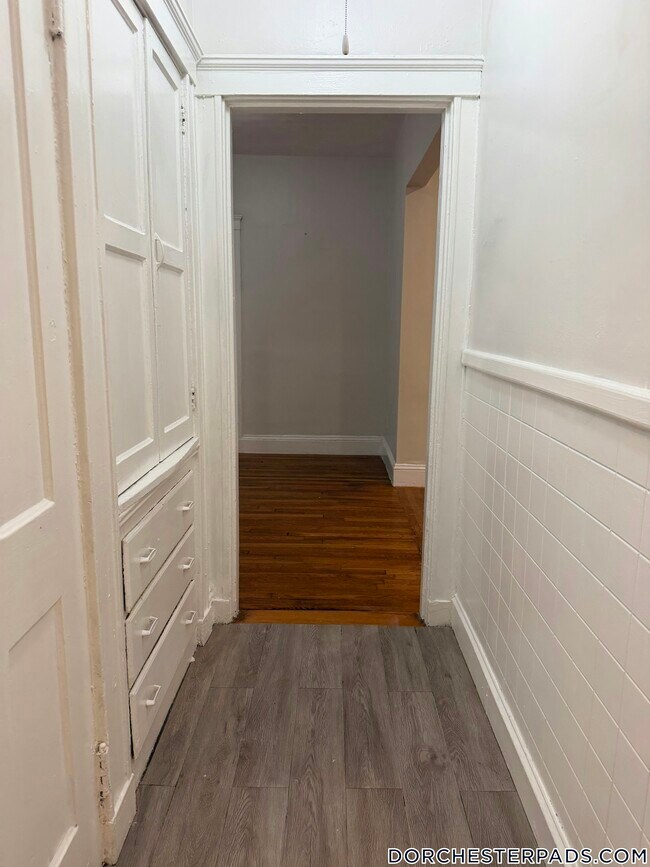 Building Photo - 18 Wentworth Terrace