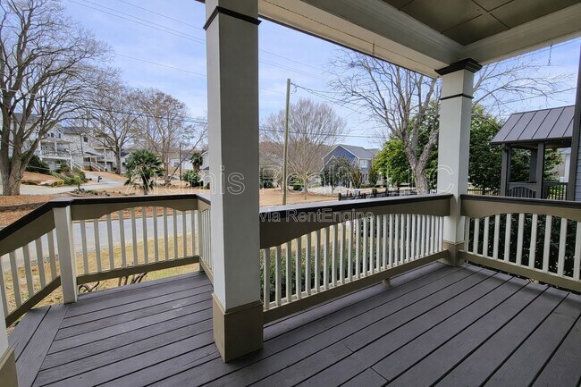 Foto del edificio - 3239 Osborne Rd NE