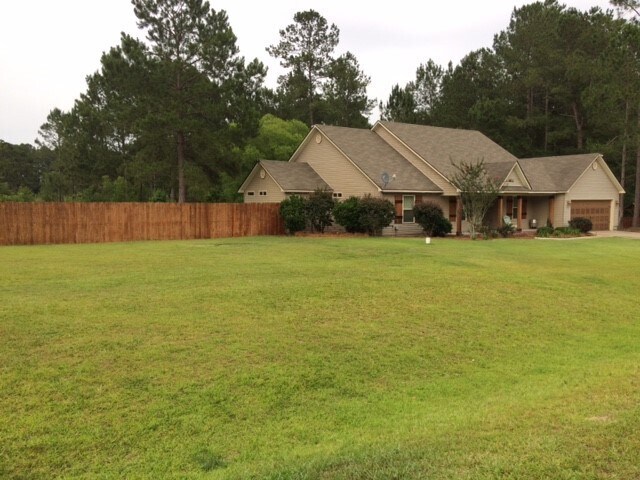 Building Photo - What a view in North Lowndes County!