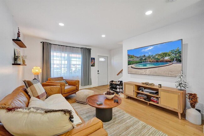 Foto del edificio - 120 NE 20th Ct