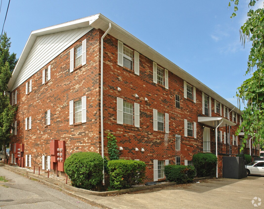 Building Photo - 4832 Kanawha Tpke