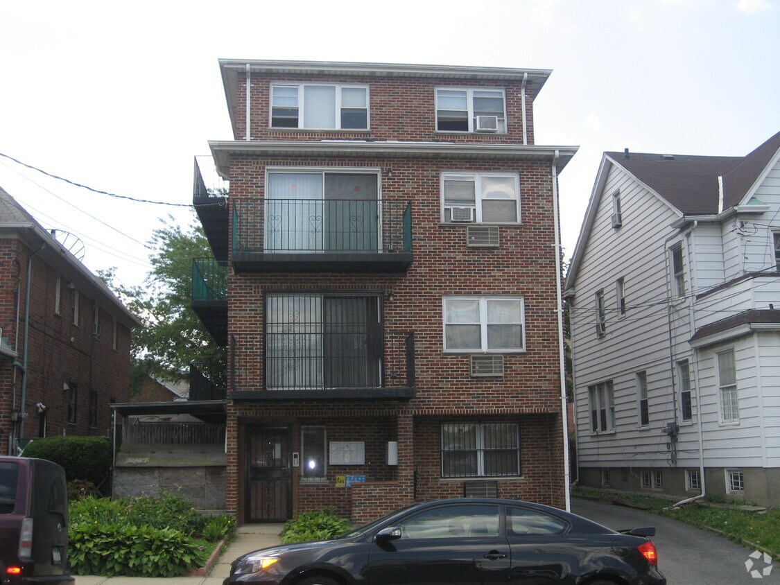 Primary Photo - 132-18 57th Rd