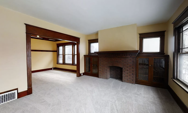 Building Photo - 255 Jersey St