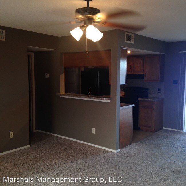Building Photo - 9917-9919 Butterfield Landing