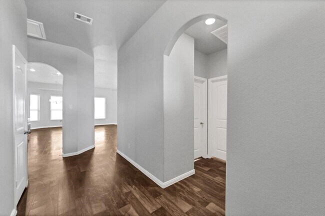 Foto del edificio - 5234 Jasmine Valley Ct