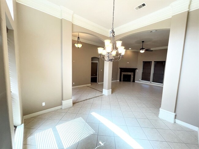 Building Photo - 3699 Canyon Ln