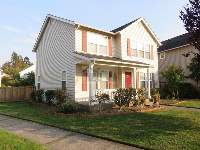 Foto del edificio - Stunning House in Dupont! $500.00 off 1 Month of Rent!