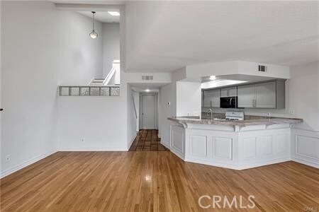 Foto del edificio - 603 San Nicholas Ct