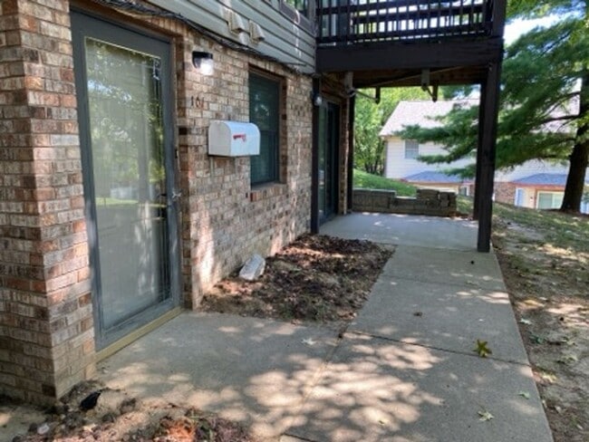 Photo - 101 Sandridge House