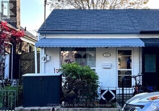 Building Photo - 194 Manning Ave