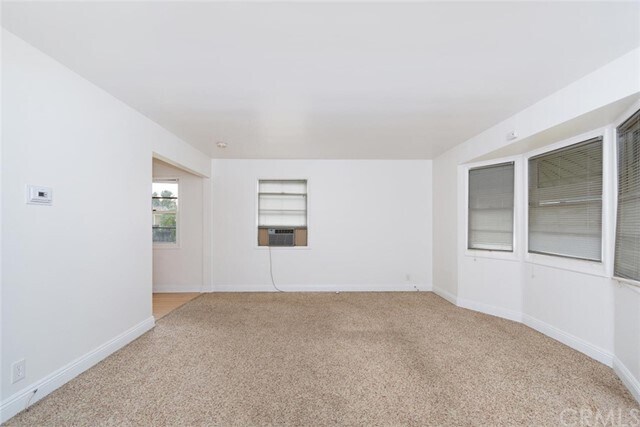 Foto del edificio - 7855 Holt St