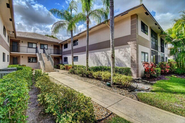 Foto del edificio - 15364 Lakes of Delray Blvd