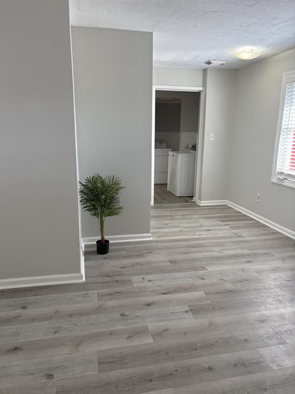 Foto del edificio - 4420 Red Bluff Rd