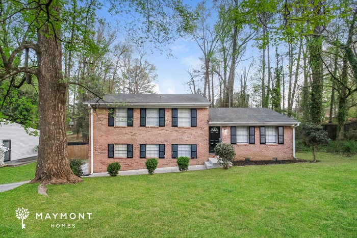 Building Photo - 2890 Jerome Rd