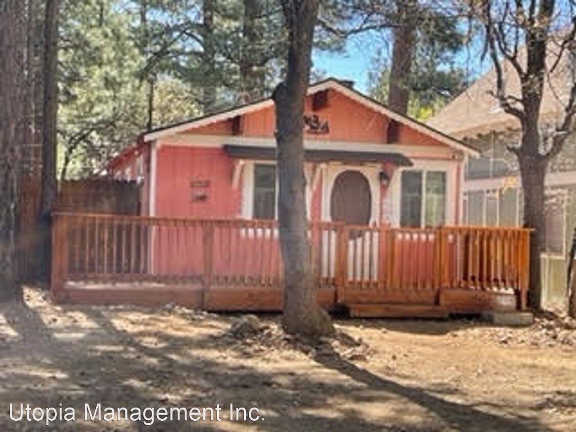 Primary Photo - 2 br, 1 bath House - 450 Los Angeles Ave