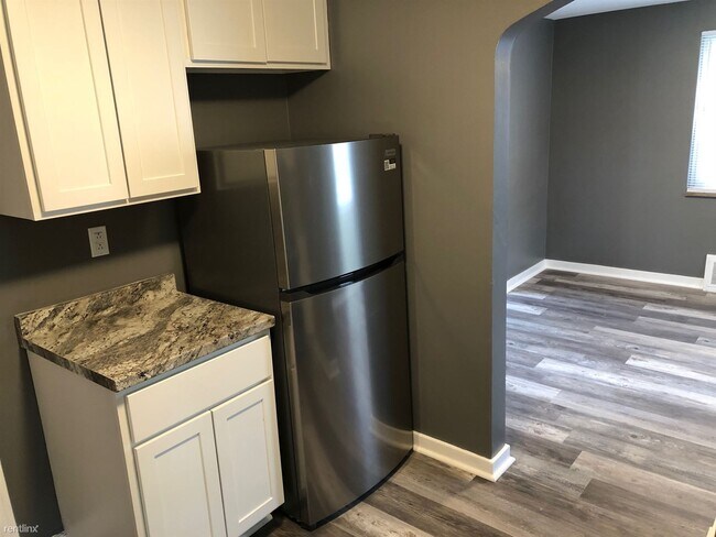 Foto del edificio - 2 br, 1 bath Townhome - 410 Hulton Rd
