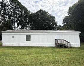 Building Photo - 300 Huffstetler Rd