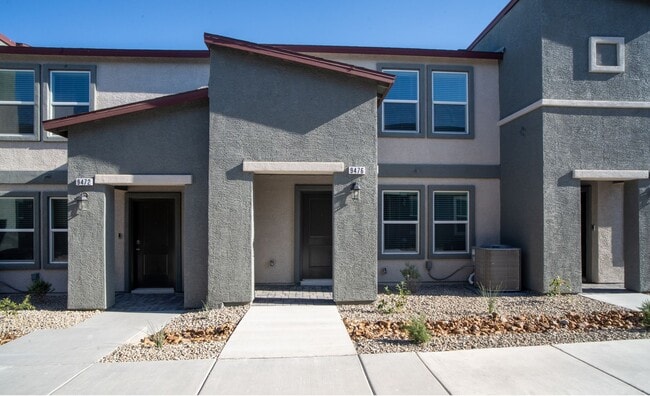 Building Photo - Modern 3-Bedroom, 3-Bathroom Home with Sma...
