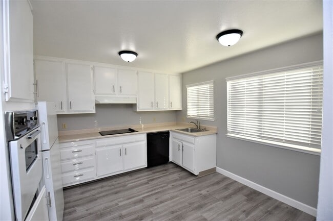 Photo - 1530 22nd Street Apartment